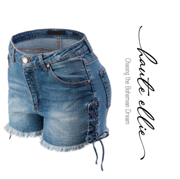 Vintage Wash Black Label Laced Up Shorts - Picture 5 of 9